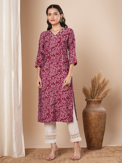 Ethnic Floral Printed & Embroidered Straight Fit Kurta - Magenta