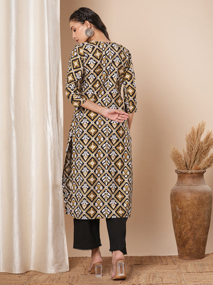 Ethnic Floral Printed & Embroidered Straight Fit Kurta - Multi