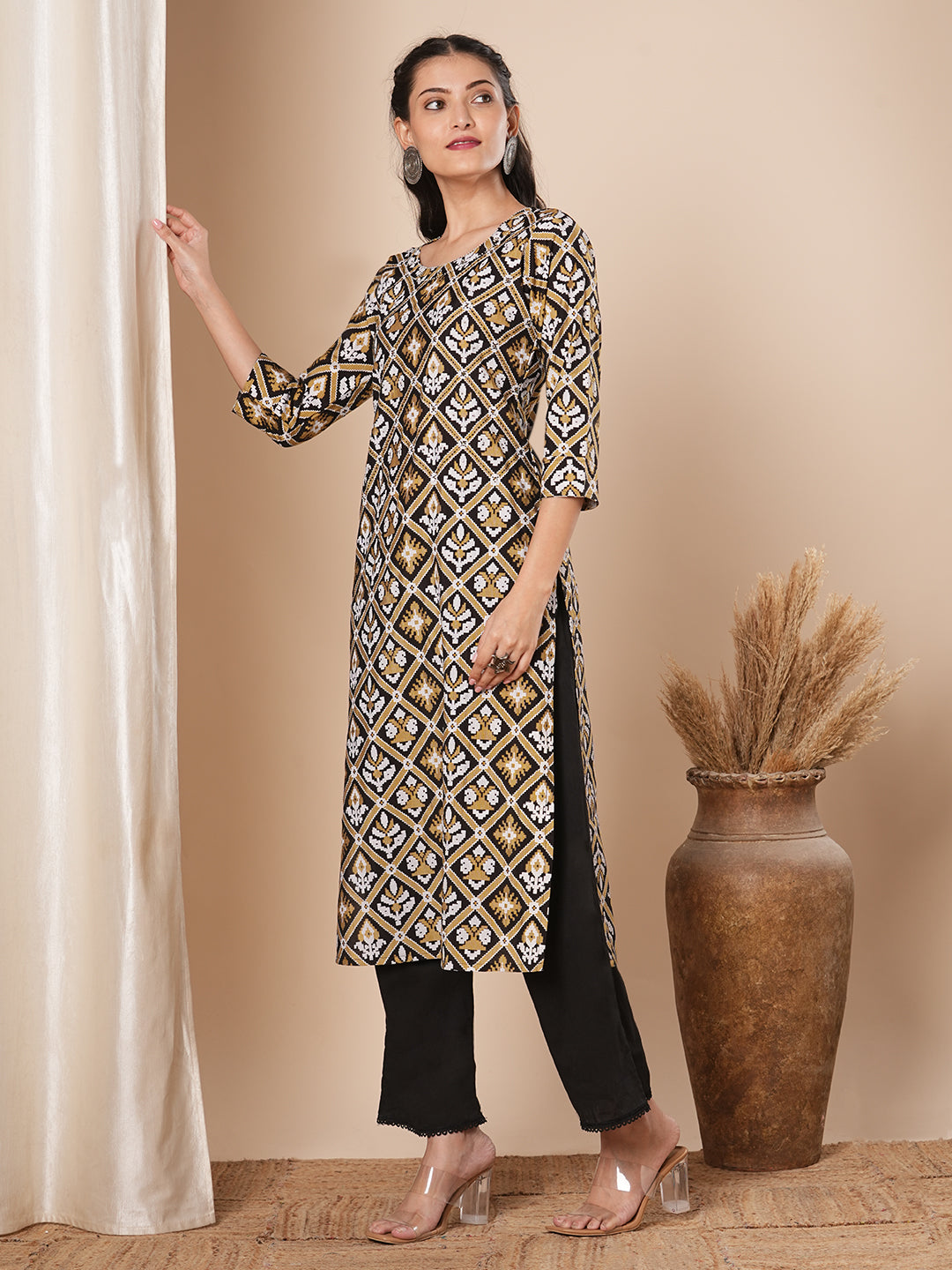 Ethnic Floral Printed & Embroidered Straight Fit Kurta - Multi