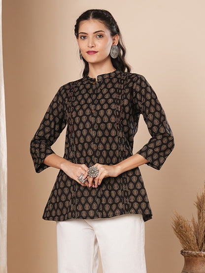 Ethnic Floral Printed Pleated A-Line Kurti - Black