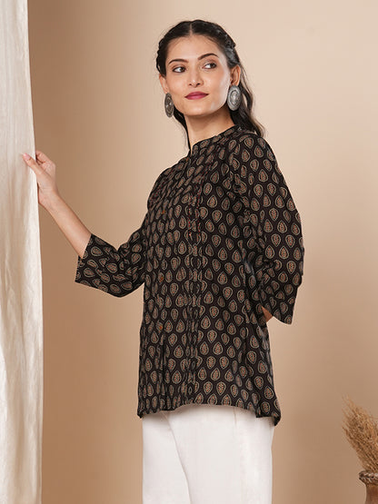 Ethnic Floral Printed Pleated A-Line Kurti - Black