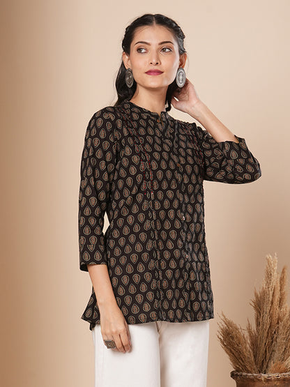 Ethnic Floral Printed Pleated A-Line Kurti - Black