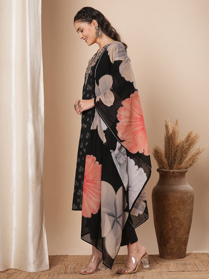 Floral Printed & Ethnic Embroidered Kurta with Pant & Dupatta - Black