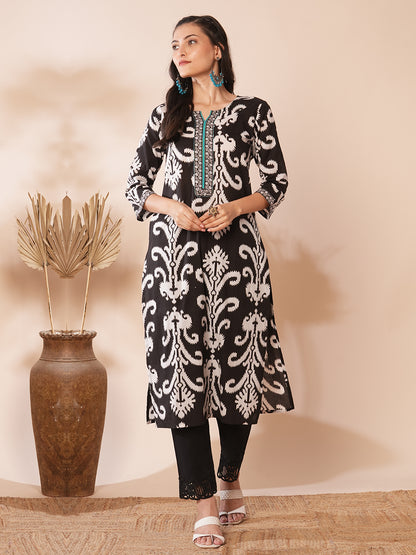 Ethnic Floral Printed Straight Fit Kurta - Black