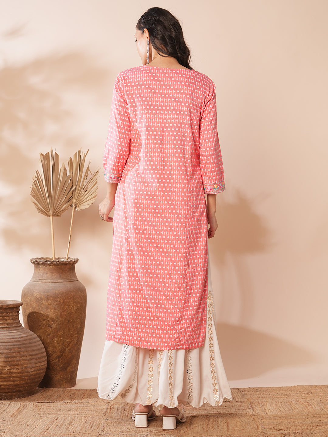 Ethnic Floral Printed & Embroidered Straight Fit Kurta - Peach