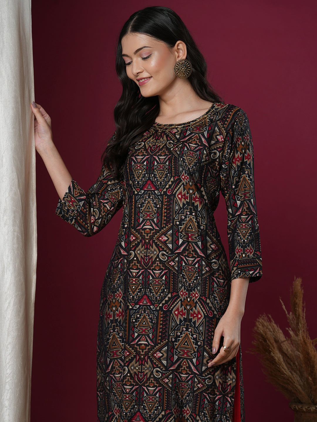 Ethnic Geometric Printed & Embroidered Straight Fit Kurta - Black