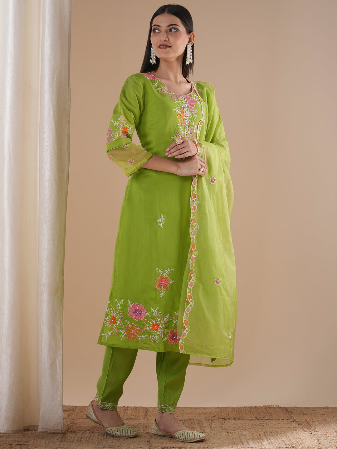 Solid Floral Embroidered Straight Fit Kurta with Pant and Dupatta - Light Green