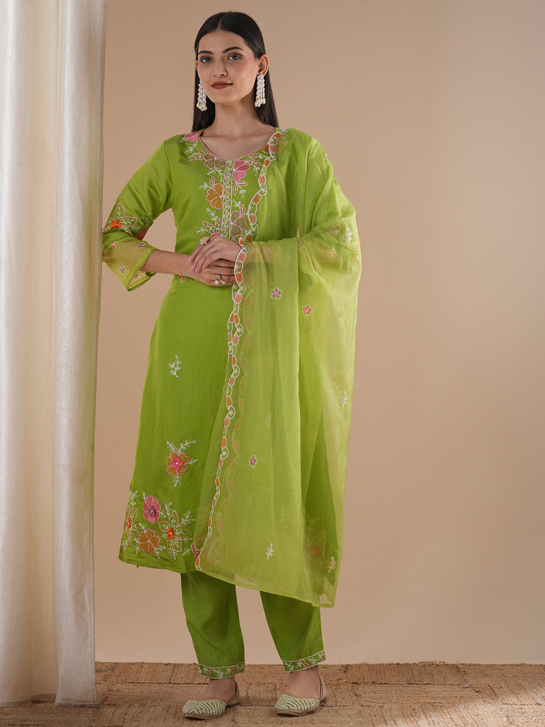 Solid Floral Embroidered Straight Fit Kurta with Pant and Dupatta - Light Green