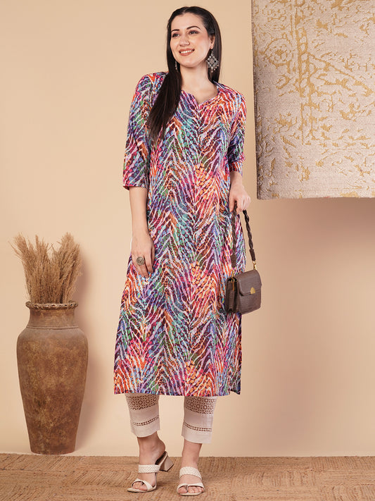 Abstract Wildlife Printed & Embroidered Straight Fit Kurta - Multi