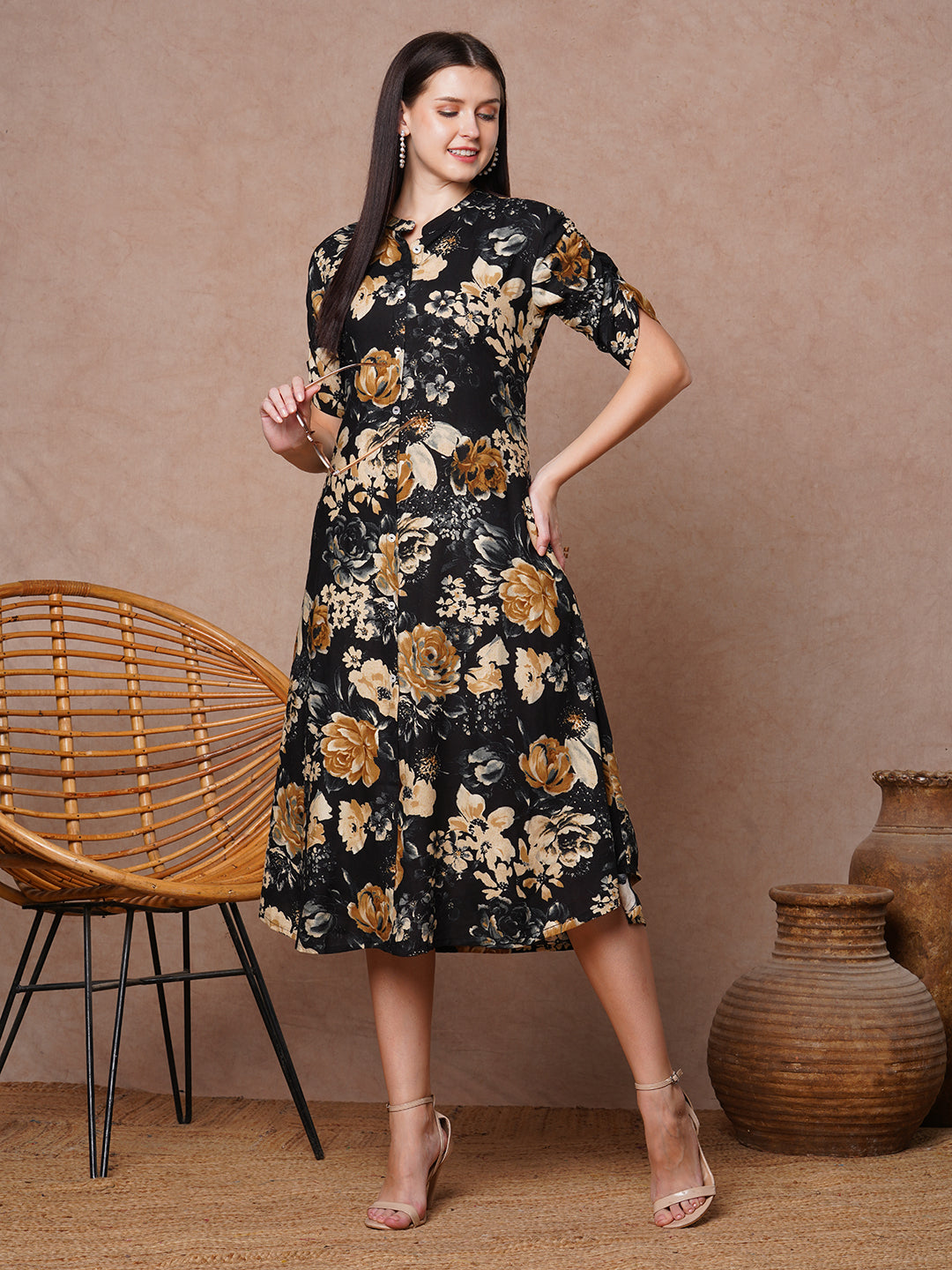 Floral Printed A-Line Flared Midi Dress - Black