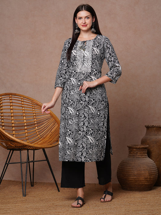 Ethnic Floral Printed & Embroidered Straight Fit Kurta - Black