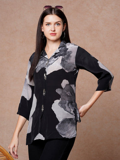 Abstract Printed Straight Fit Shirt - Black