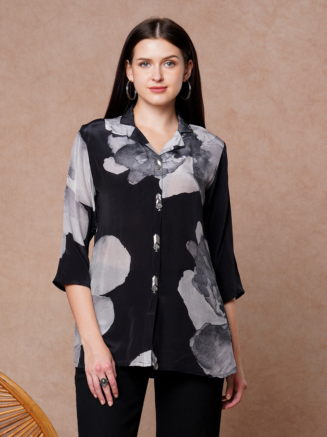 Abstract Printed Straight Fit Shirt - Black