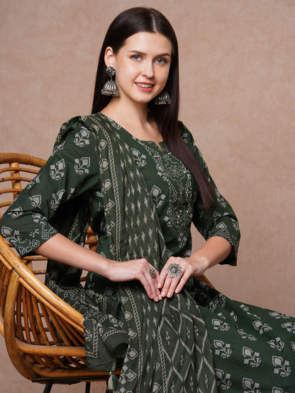 Ethnic & Floral Printed & Embroidered Straight Kurta with Pant & Dupatta - Green