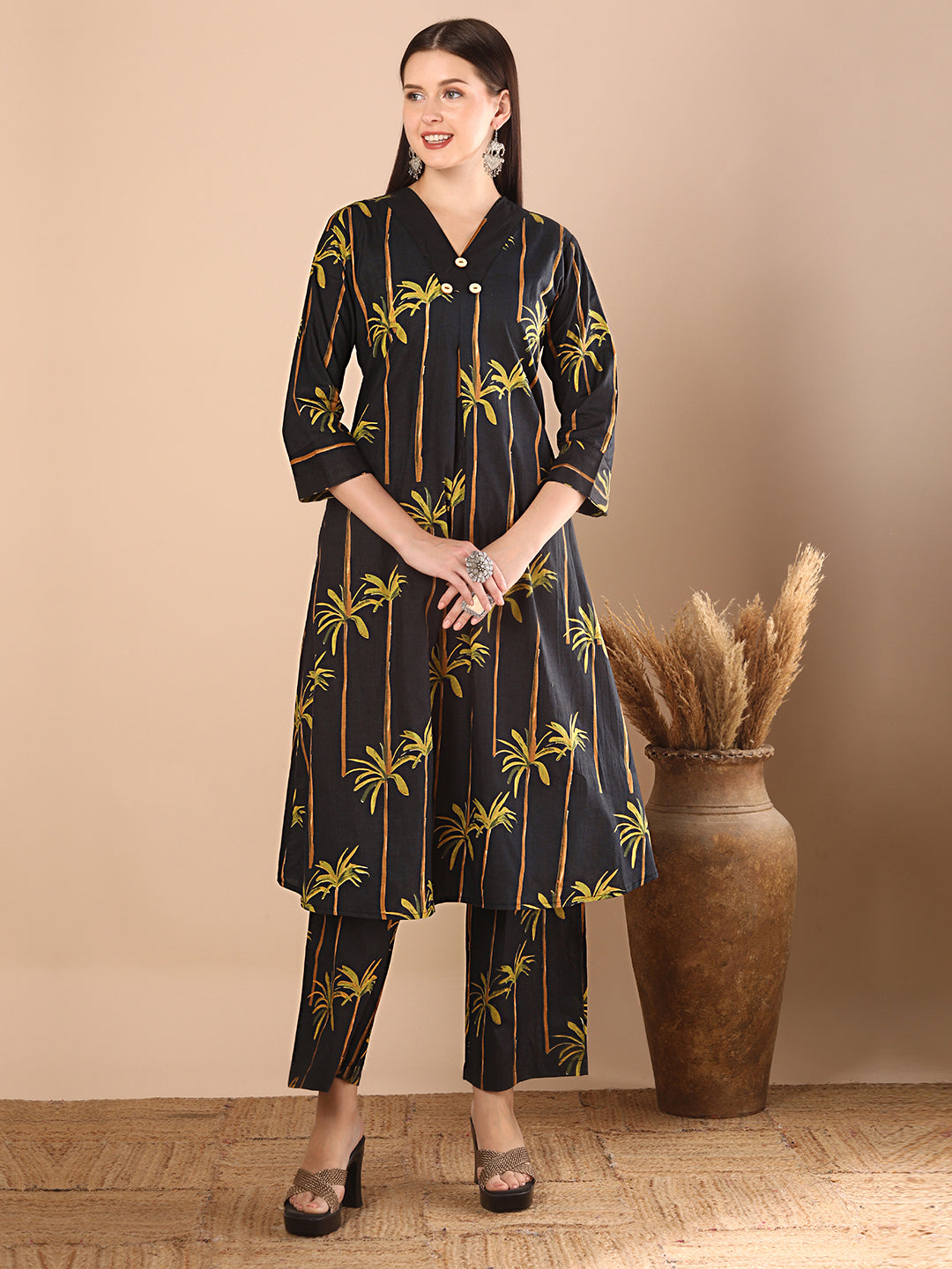 Abstract Coconut Tree Printed A-Line Paneled Co-ord Set - Black