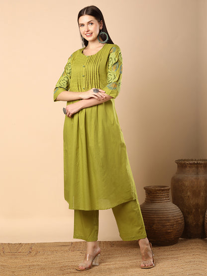 Solid Geometric Floral Cross Stitich Embroidered A-Line Pleated Co-ord Set - Green
