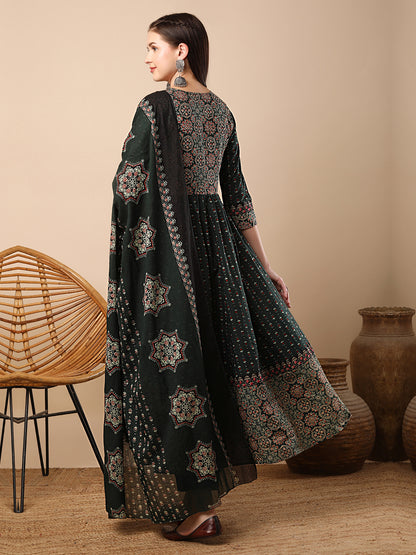 Ethnic Floral Printed & Embroidered Anarkali Flared Kurta with Pant & Dupatta - Green