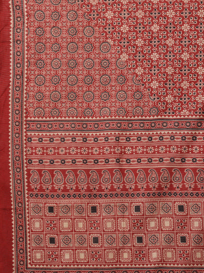 Ethnic Floral Printed Yoke Straight Cut Solid Kurta with Pant and Printed Dupatta - Red