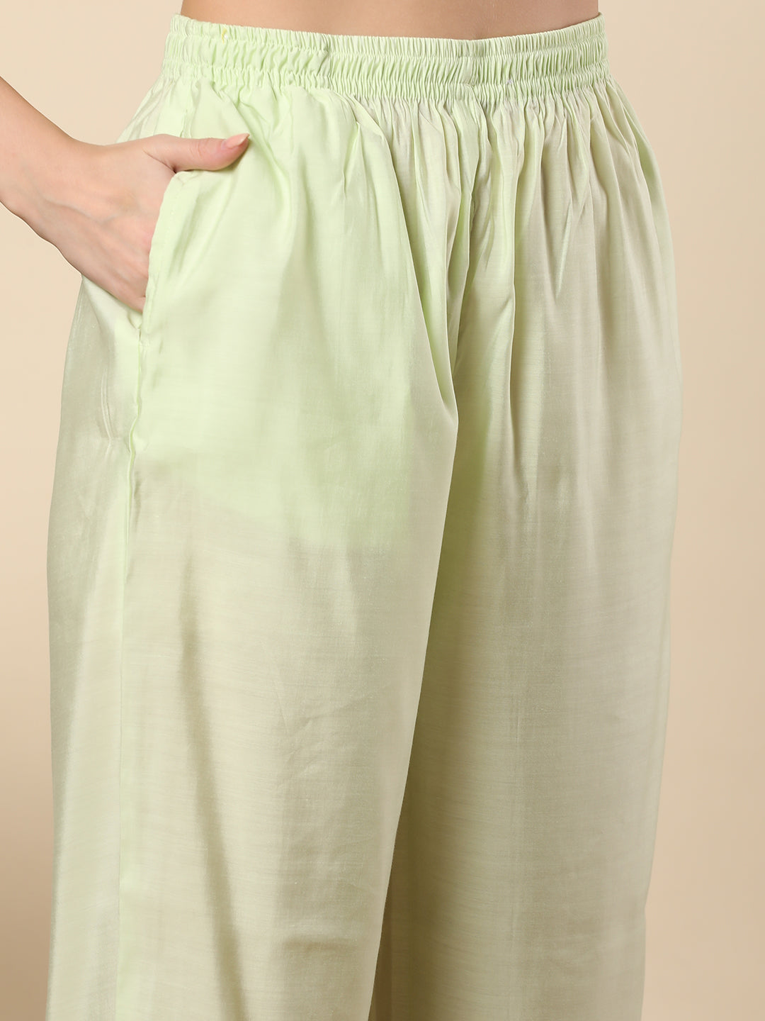 Floral Threadwork Embroidered Straight Cut Kurta with Pant & Organza Dupatta - Light Green