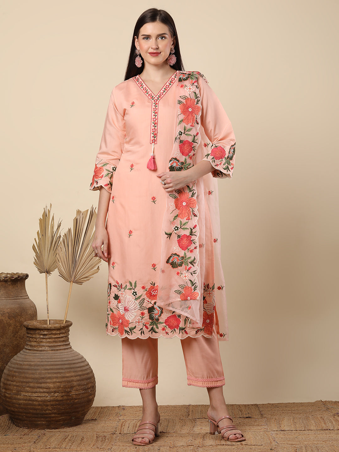 Floral Threadwork Embroidered Straight Cut Kurta with Pant & Organza Dupatta - Peach