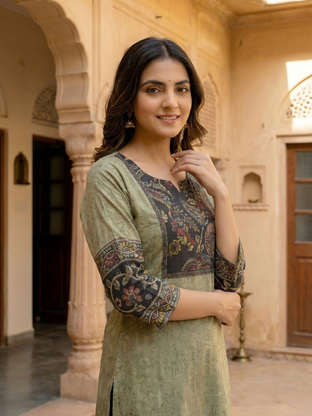 Ethnic Kalamkari Printed Straight Cut Kurta - Grey