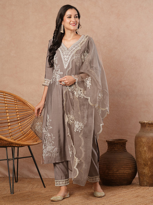 Solid Threadwork Embroidered Straight Fit Kurta with Pant & Dupatta - Taupe