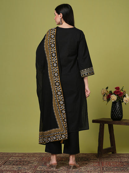 Solid Ethnic Embroidered Straight Fit Kurta with Pant and Dupatta - Black