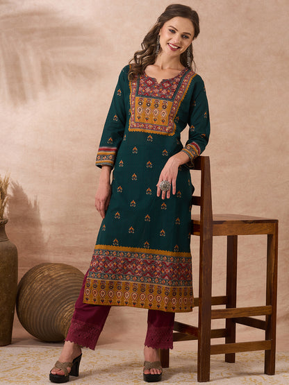 Ethnic Floral Printed Straight Fit Kurta - Green