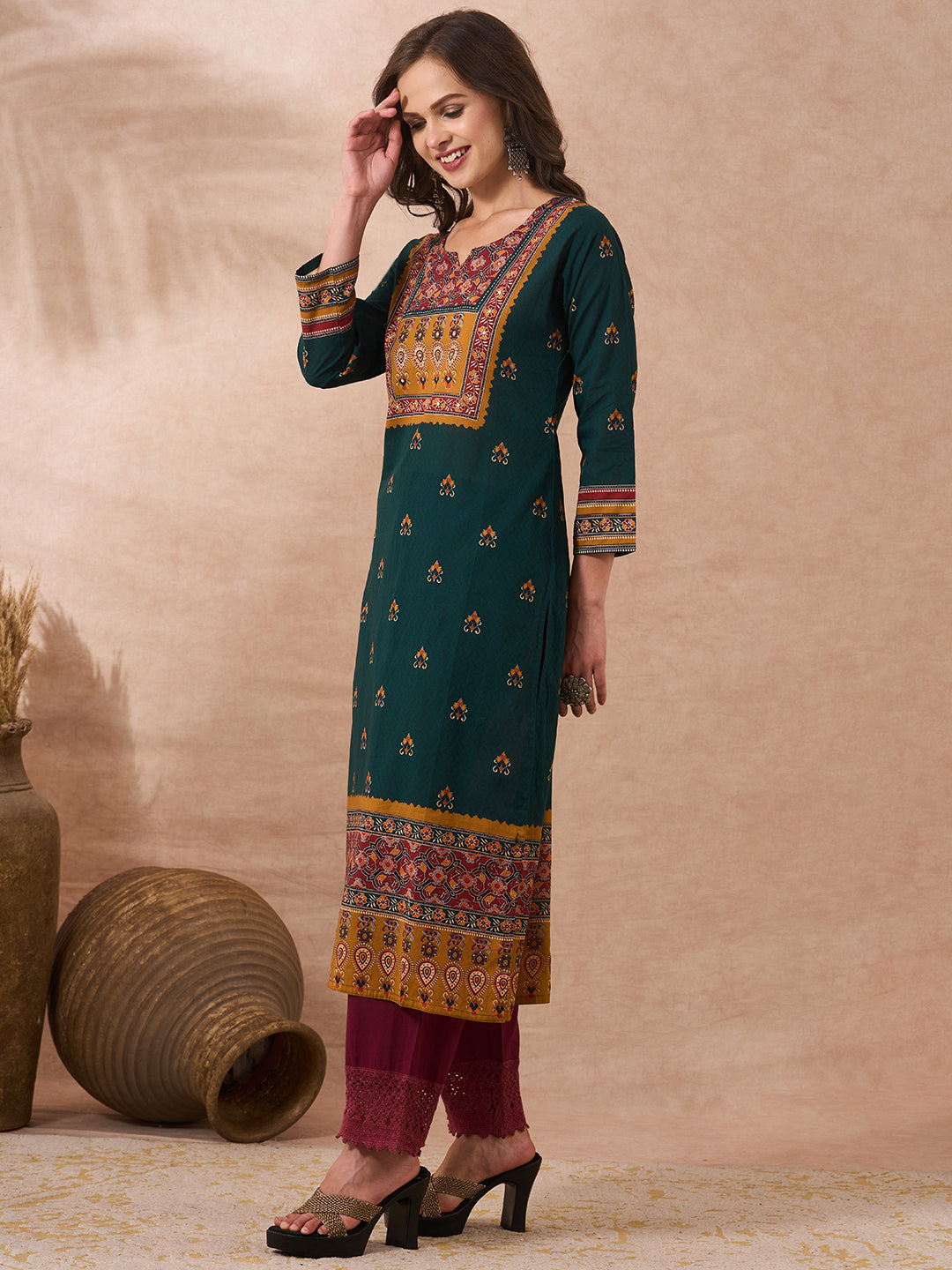 Ethnic Floral Printed Straight Fit Kurta - Green
