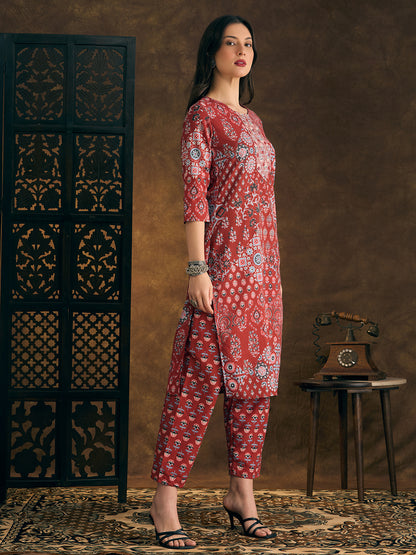 Ethnic Floral Printed & Embroidered Straight Fit Kurta with Pant - Red