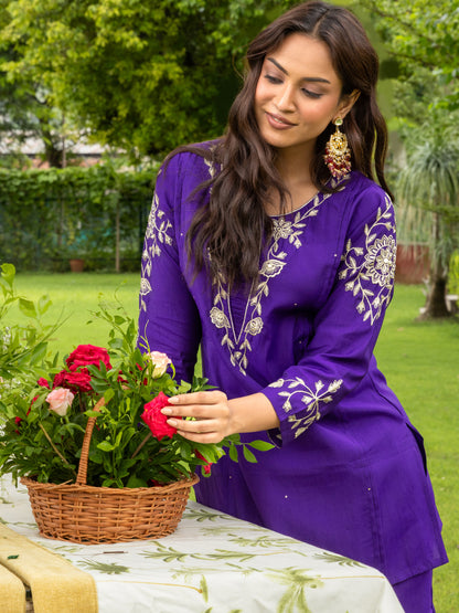 Solid Ethnic Zari Embroidered Straight Fit Kurta with Pant - Purple
