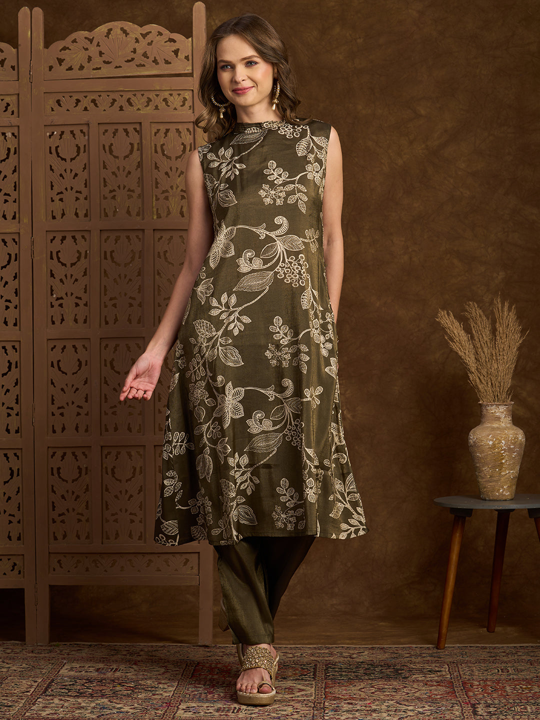 Ethnic Floral Printed Straight Fit Kurta with Pant - Olive Green