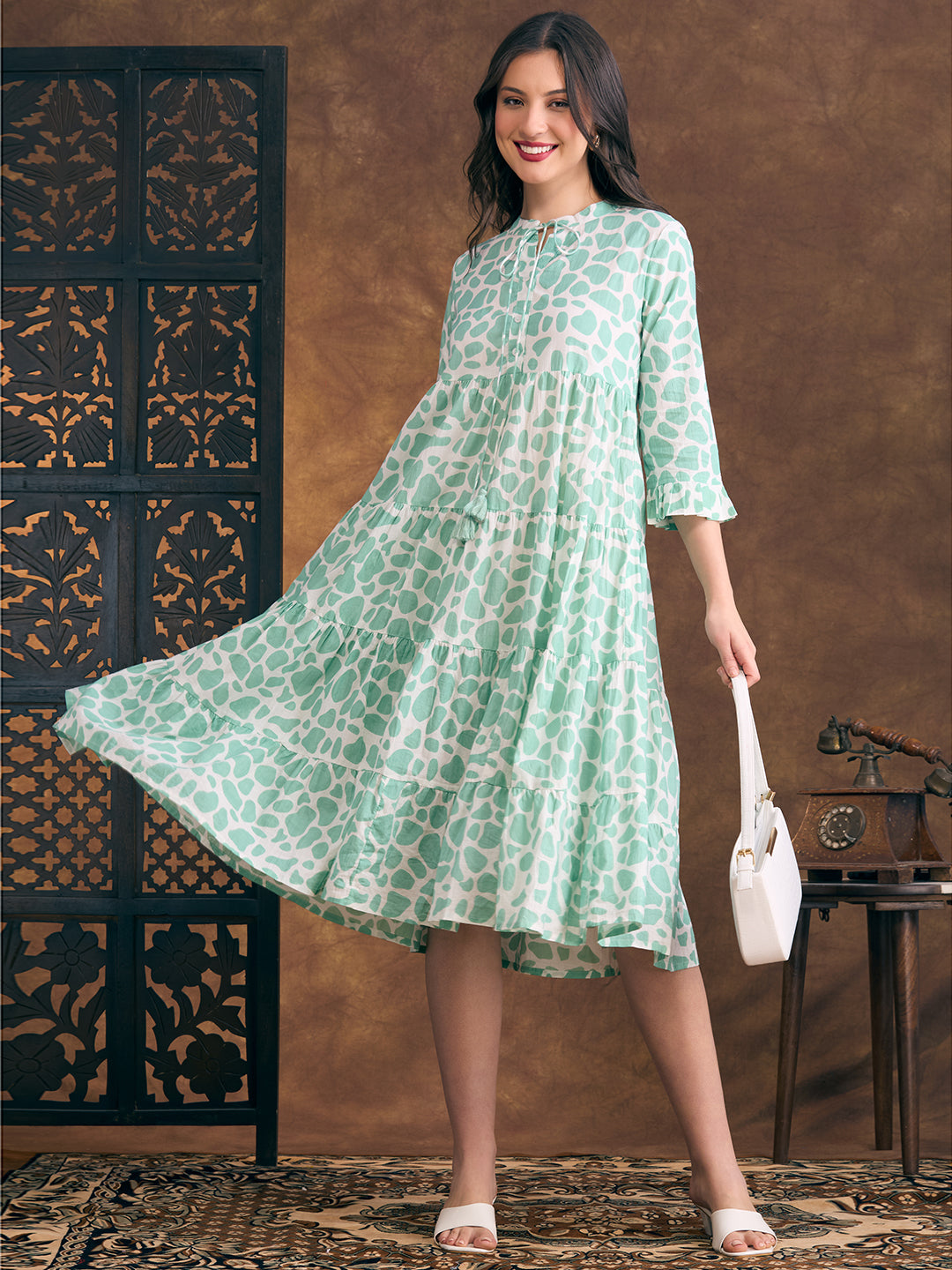 Abstract Printed A-Line Tiered Flared Midi Dress - Green