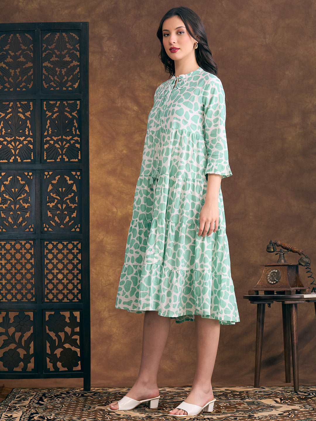 Abstract Printed A-Line Tiered Flared Midi Dress - Green