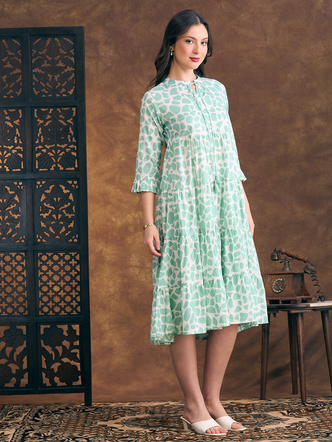 Abstract Printed A-Line Tiered Flared Midi Dress - Green