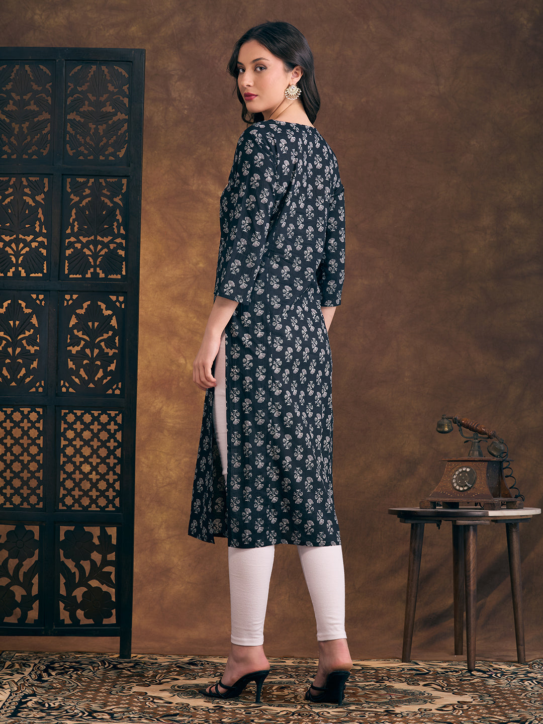 Ethnic & Floral Printed & Sequin Embroidered Straight Fit Kurta - Black