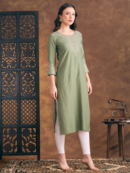 Solid Floral Embroidered Straight Fit Kurta - Green