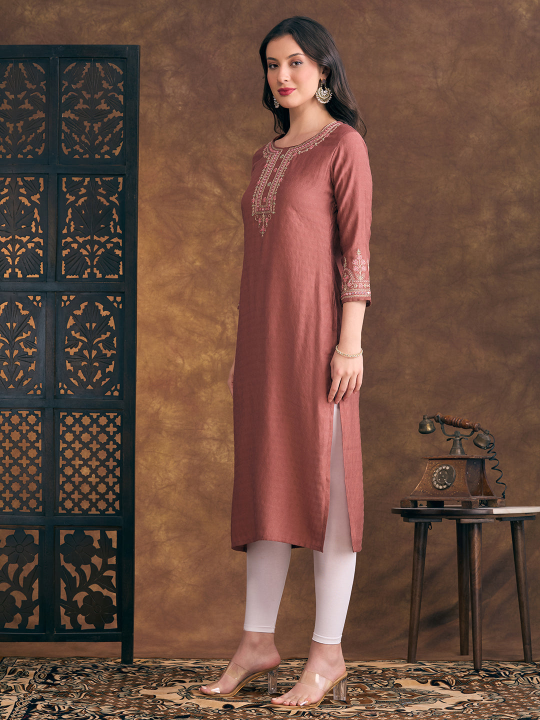Solid Floral Embroidered Straight Fit Kurta - Rust