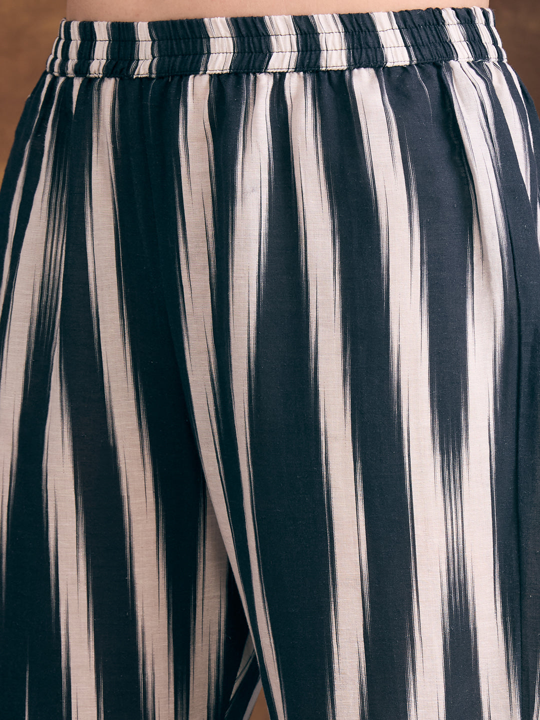 Abstract Stripes Printed Straight Fit Co-ord Set - Multi