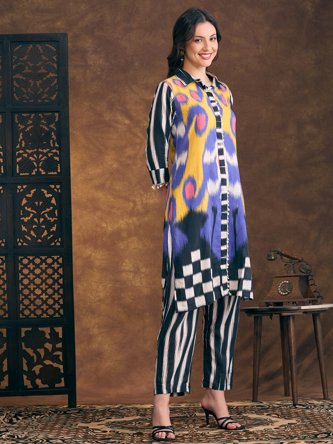 Abstract Stripes Printed Straight Fit Co-ord Set - Multi