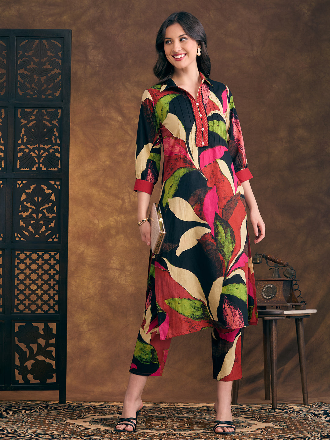 Abstract Floral Printed Straight Fit Co-ord Set - Multi