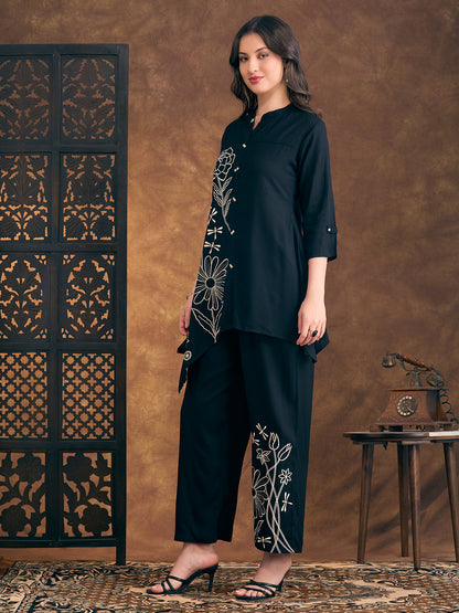 Solid Floral Embroidered Straight Fit Co-ord Set - Black