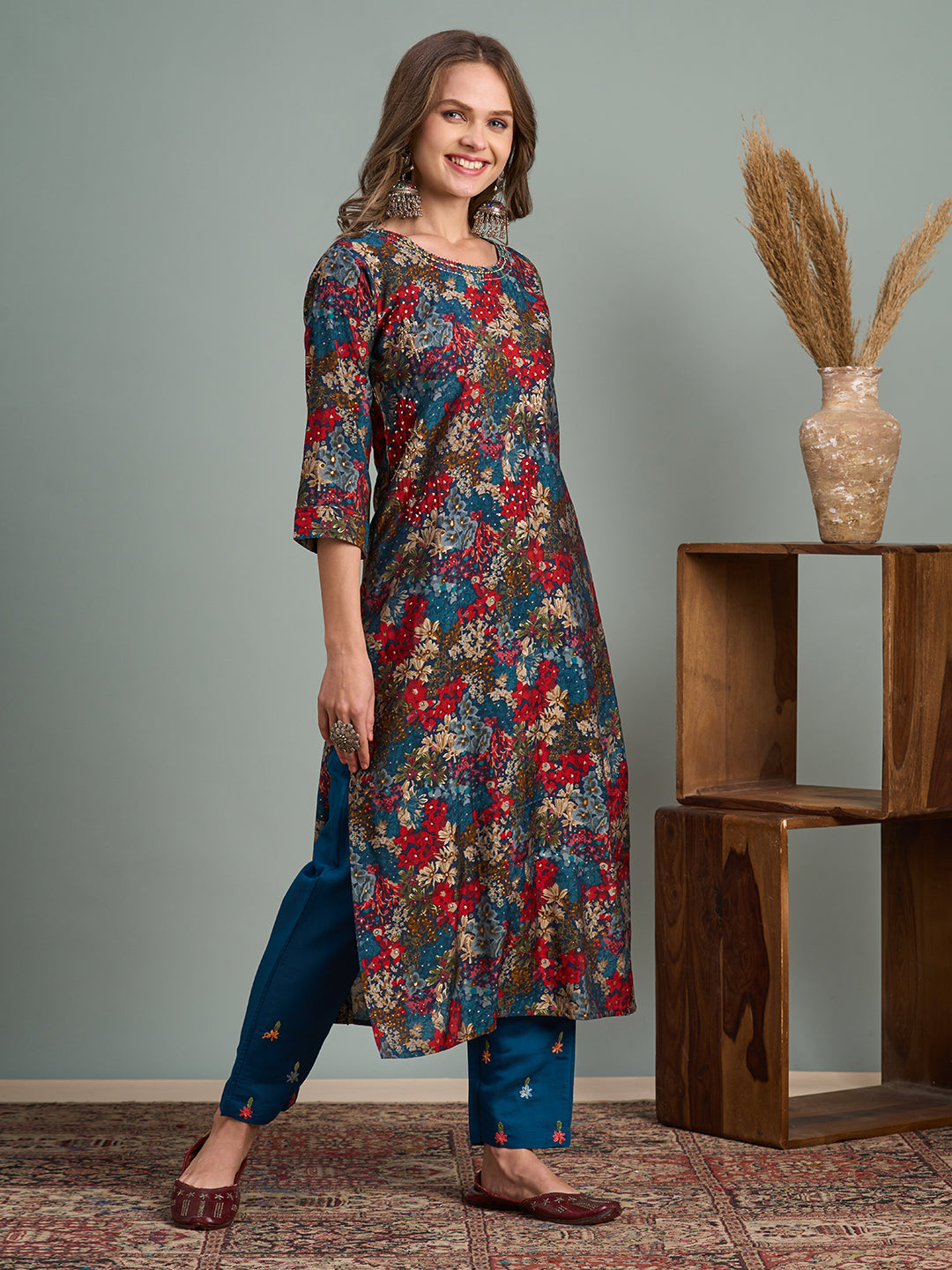 Abstract Floral Foil Printed Straight Fit Kurta - Multi