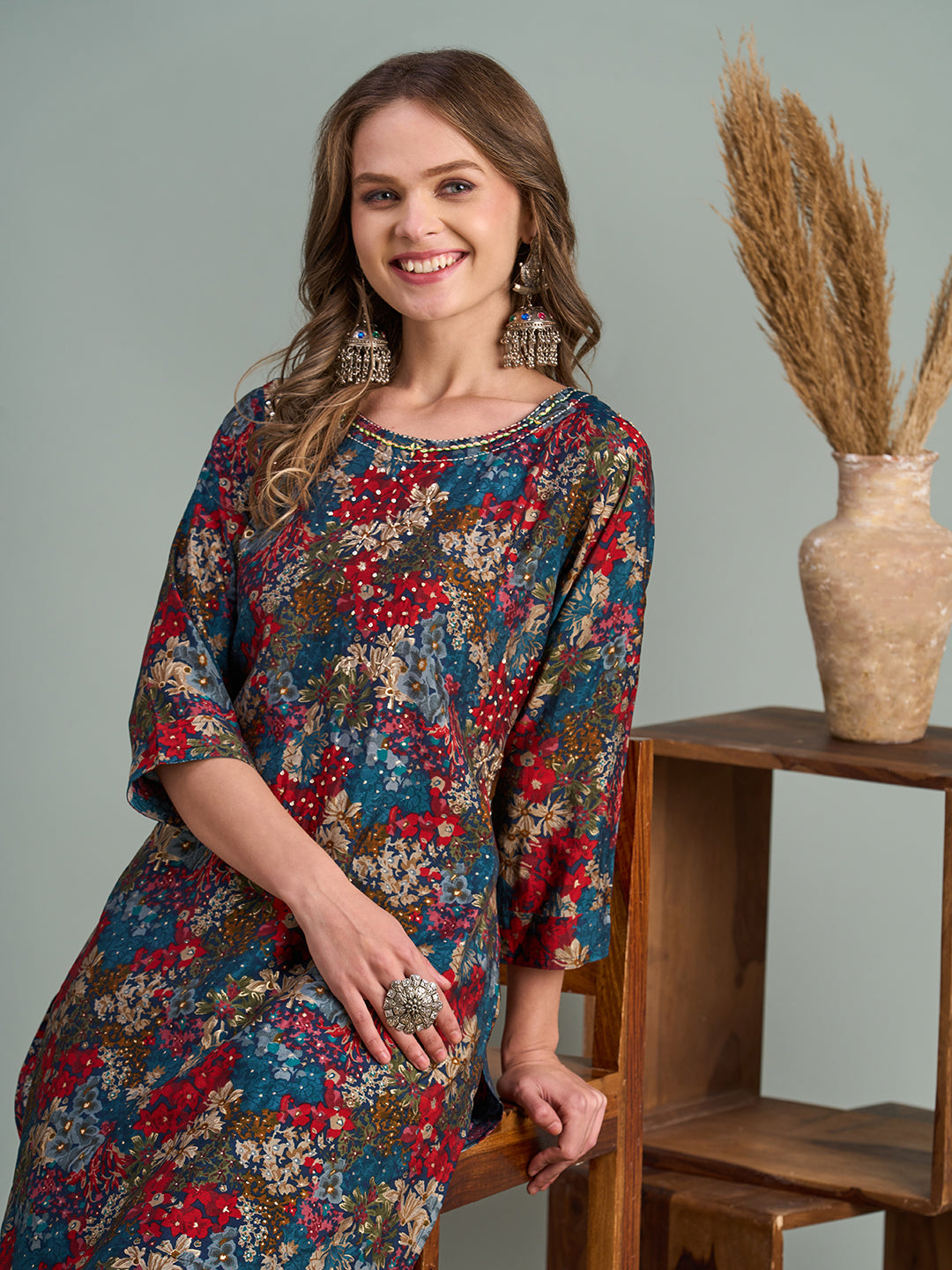 Abstract Floral Foil Printed Straight Fit Kurta - Multi