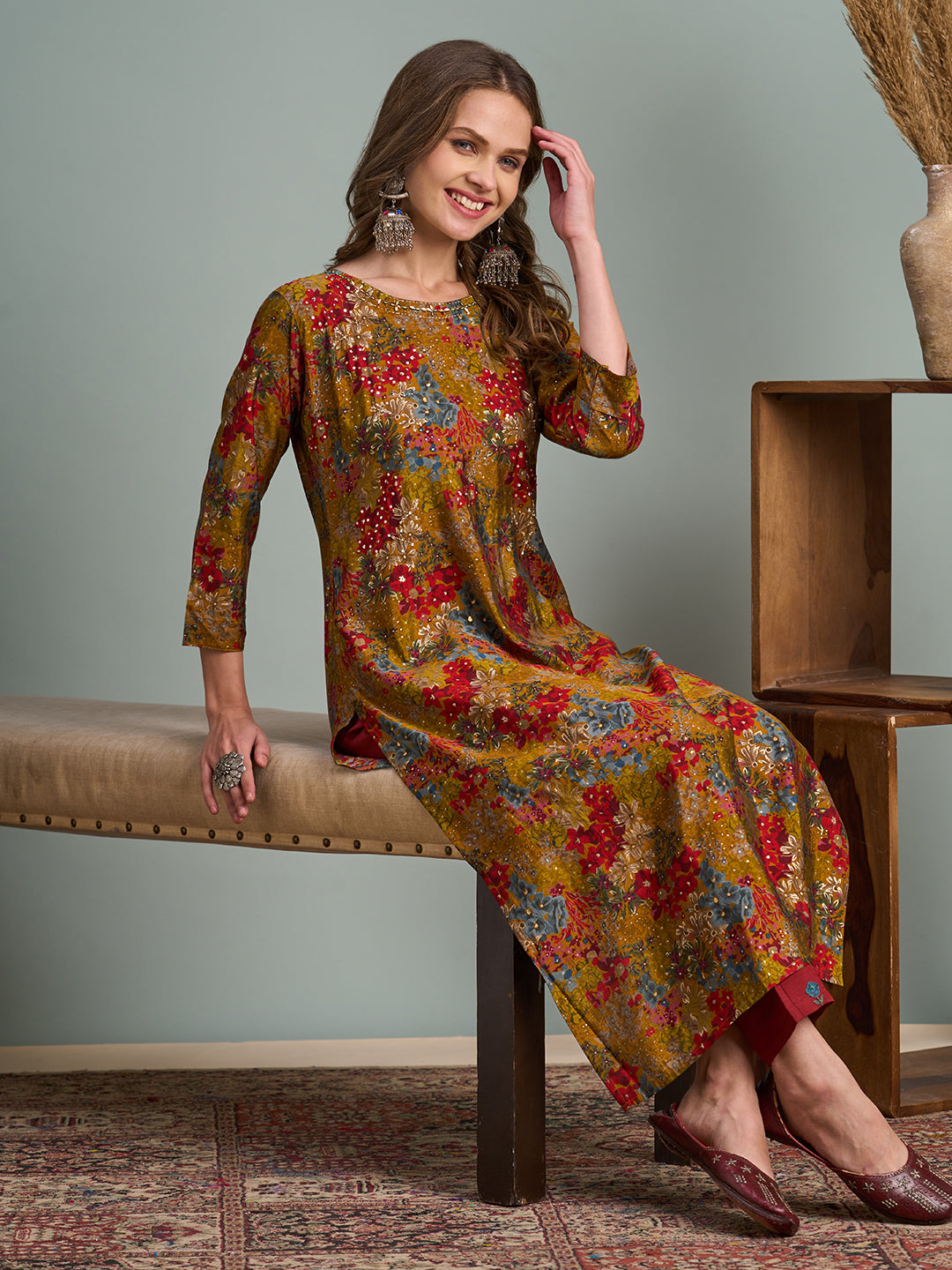 Abstract Floral Foil Printed Straight Fit Kurta - Multi