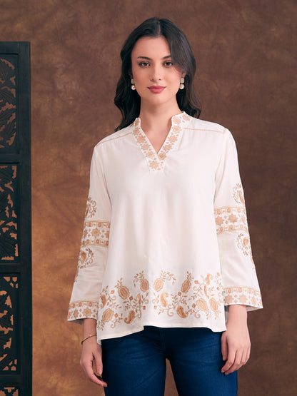 Solid Floral Threadwork Embroidered Straight Fit Kurti - Off White
