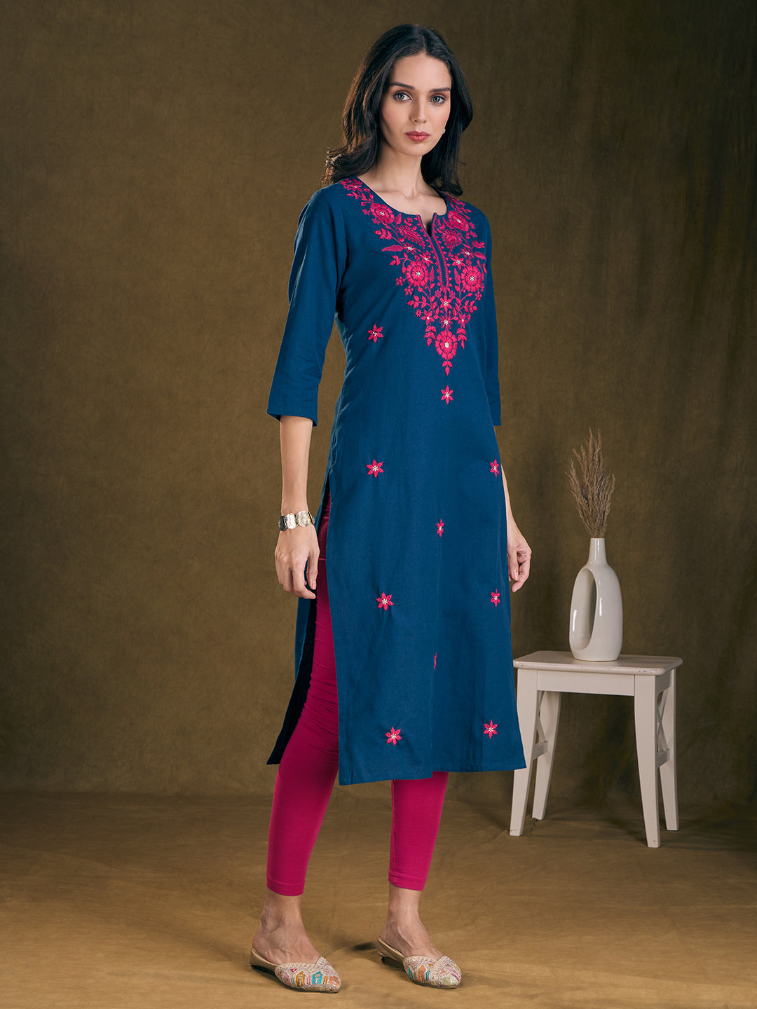 Solid Floral Chikankari Embroidered Straight Fit Kurta - Navy Blue