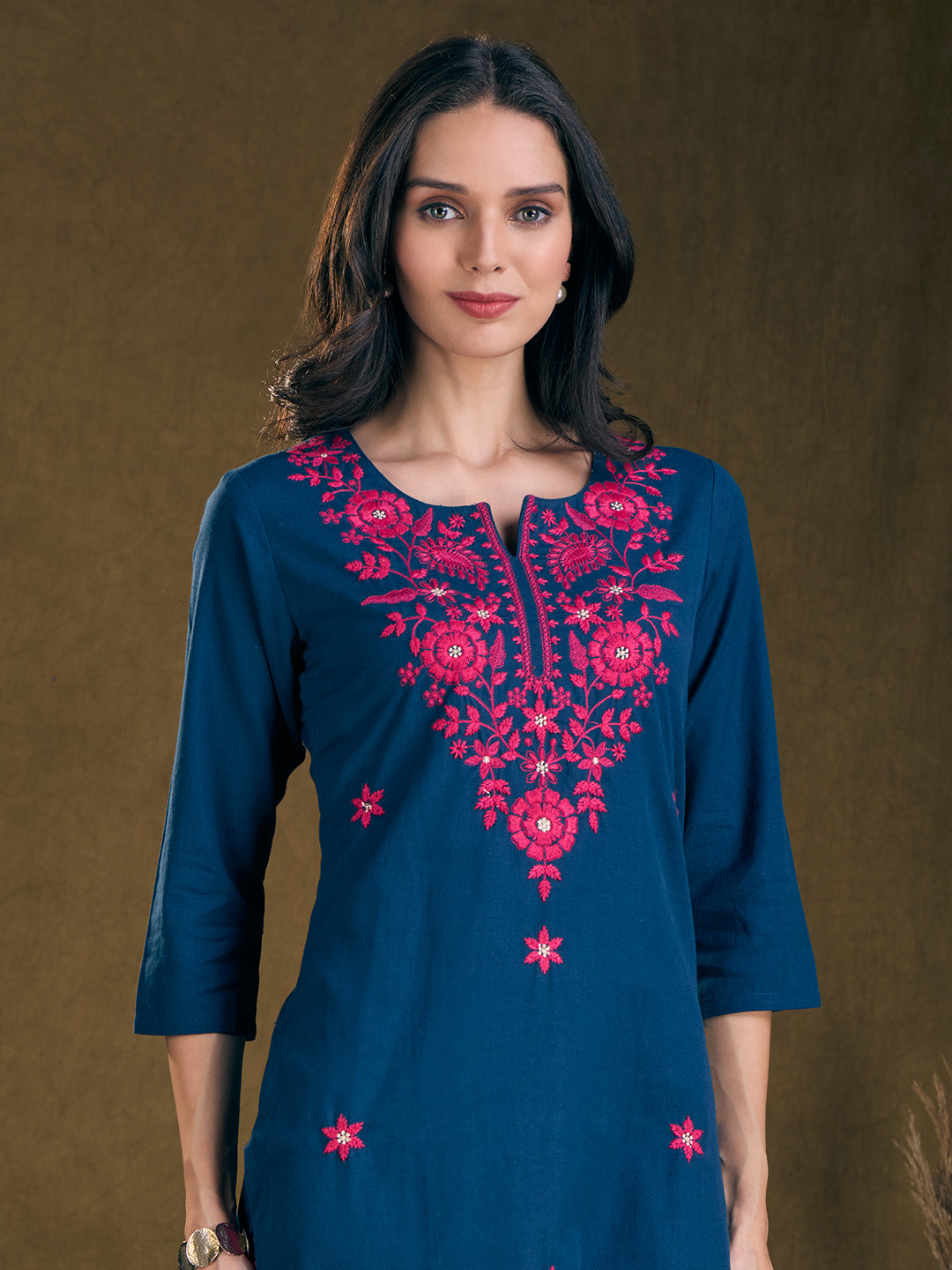 Solid Floral Chikankari Embroidered Straight Fit Kurta - Navy Blue