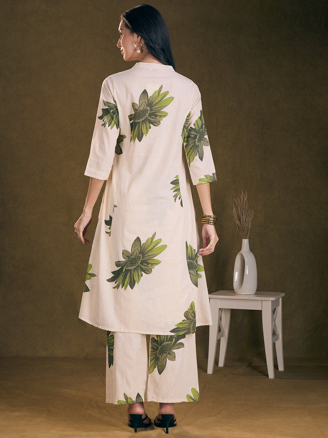 Modern Floral Printed A-Line Paneled Cotton Flax Co-ord Set - Off White