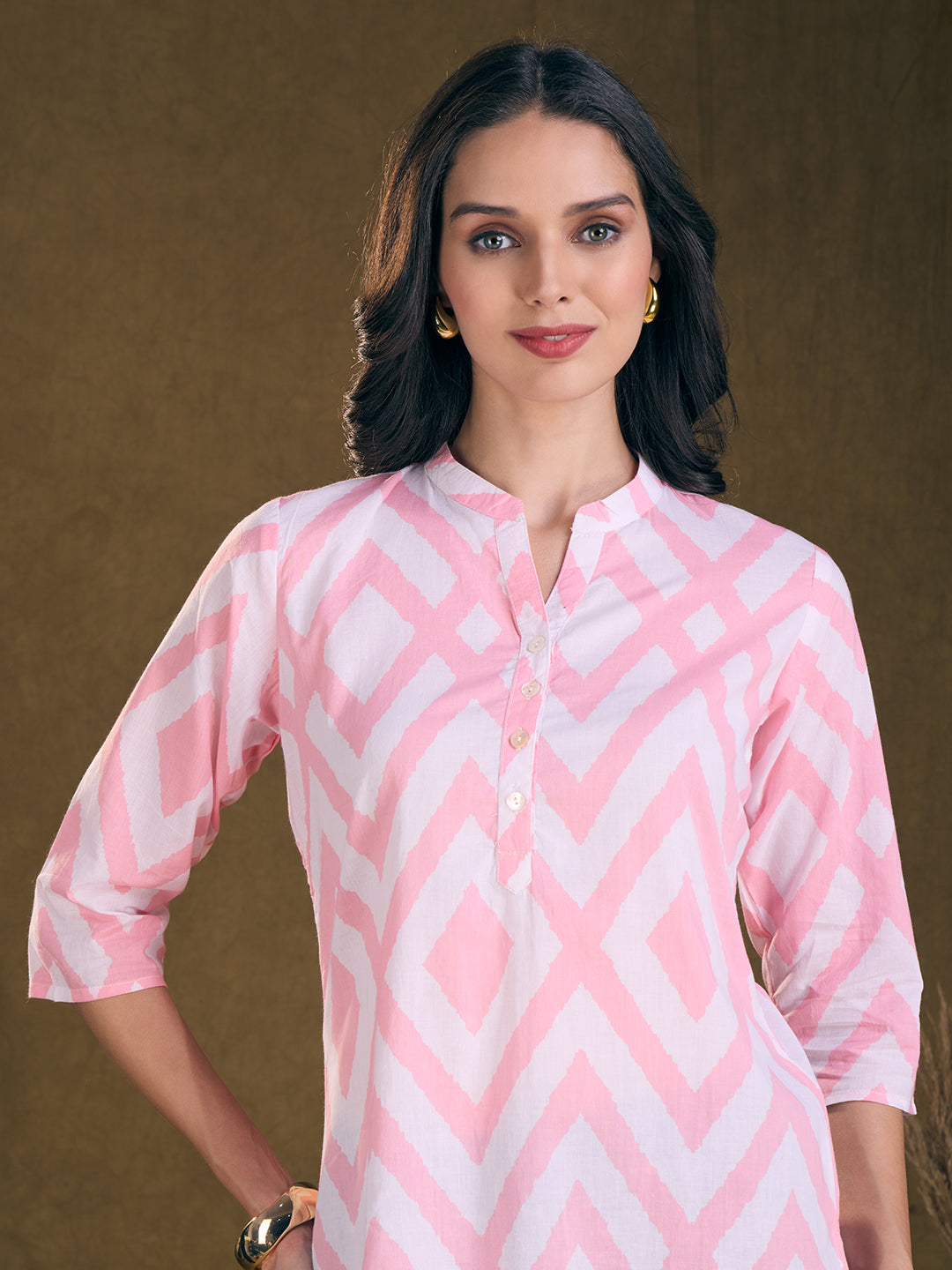Ethnic Chevron Printed Straight Fit Kurti - Pink